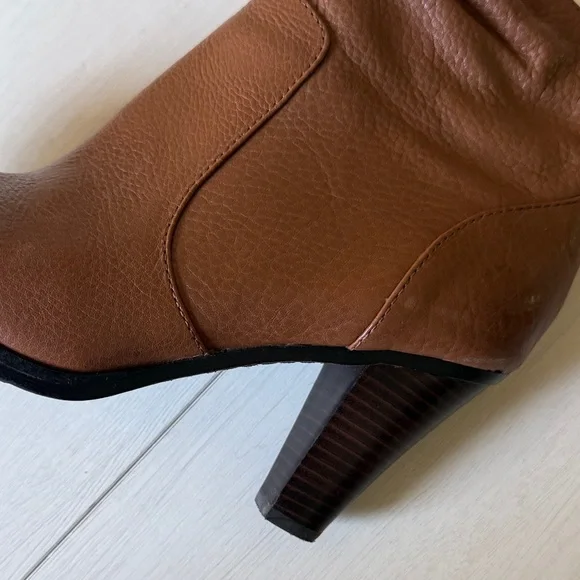 Sofft Brown Heeled Boots Size 8 - Picture 4 of 10